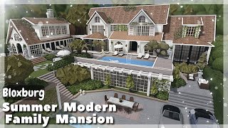 BLOXBURG Summer Modern Family Mansion Speedbuild  Roblox House Build [upl. by Wilinski488]