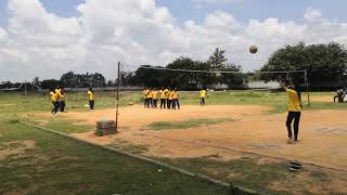 Throwball skill 34 service to the place no 4 Ghs kurugal kolar [upl. by Jada399]