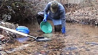 Alluvial Gold Prospecting  How and Where to Find Good Gold in a Running Creek [upl. by Ricca502]