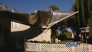 Roof blown off 86yearold vet’s Hillsboro home [upl. by Rainwater]