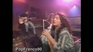 Daniel BélangerSèche tes pleurs Live 1993 à Sonia Benezra [upl. by Bernardo]