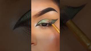 Amezing green eyesmakeuptips makeuptutorial eyemakeup trendingshorts viral [upl. by Esom]