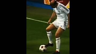 zinedine zidane skills [upl. by Treat]