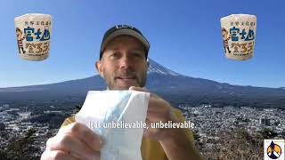 Salire il Monte Fuji con la carta igienica  Climb Mount Fuji with toilet paper [upl. by Eniwtna266]