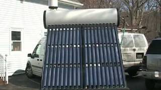 Solar Hot Water Heater Thermosiphon DIY  Solar Thermal Water Heater saves you up to 80 energy [upl. by Yuu]