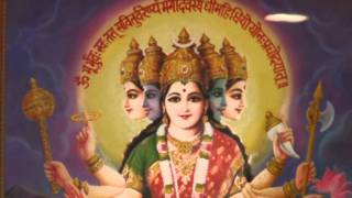 Gayatri Mantra sehr langsame Rezitation [upl. by Ulland463]