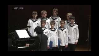 The Vienna Boys Choir  Rossini  La Passeggiata [upl. by Pennebaker113]