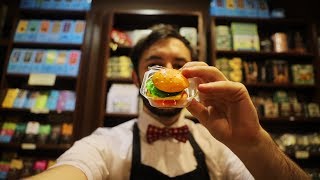 GIANT GUMMY BURGER  Sweet Review [upl. by Vivie807]