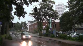 Extremer Blitzeinschlag Naheinschlag  Gewitter 08072014 [upl. by Nnylarak530]