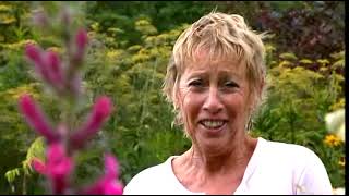 Gardeners World s40e16 270707 [upl. by Anesuza]