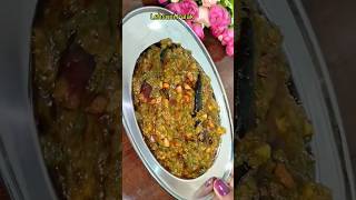 shortsRestaurant Style Lehsooni Palak Recipe palak ki sabjiviralvideoushas kitchen [upl. by Lebatsirhc409]