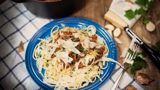 經典波隆尼亞肉醬寬麵 Tagliatelle al ragu alla bolognese  Soac x 愛料理廚房 [upl. by Bedad370]