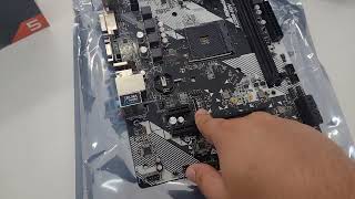 ASRock A320MHDV R40  Essa Placa Mãe é boa Vale a Pena Principais Especificações [upl. by Spoor]