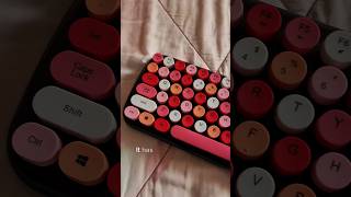 Retro Vintage Keyboard KeyBee [upl. by Mickie54]