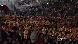 COCCIANTE CANTA COCCIANTE  QUESTIONE DI FEELING  ARENA DI VERONA MAGGIO 2009 [upl. by Nnaeitak579]