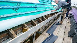 FINISHING THE EAVES  Timber Fascias amp Soffits [upl. by Anerac]