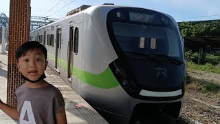 VLOG 拍火車進站  大慶火車站  台灣火車  火車影片集合  Taiwan Train [upl. by Shaer]