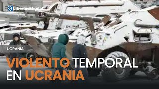 Al menos cinco muertos en Ucrania por un violento temporal de nieve y viento [upl. by Alyal]