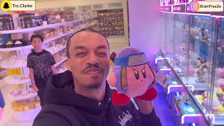 I won my first ever claw machine game Vlog 4 [upl. by Kaylyn]