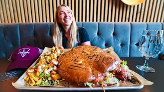 This Gastro Viking 4kg Chicken Sandwich Is The Biggest In Iceland [upl. by Ahsyt886]