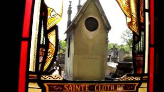 Les insolites du cimetière du PèreLachaise sur TVIDF [upl. by Jeniffer]