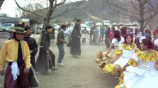 Frailes franciscanos bailando chacarera [upl. by Iblok]