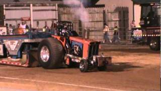 Allis Chalmers D21 The Persuader Tractor Pulling At The 2010 Rockingham County Fair [upl. by Efinnej]