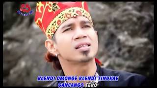 Rozy A  Nyonggo Kangen  Dangdut Official Music Video [upl. by Marwin465]