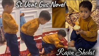 St Ucat Gus Novel Bikin Gemes  Habis Sholat Gus Novel bermain di Parkiran VVIP [upl. by Adam]