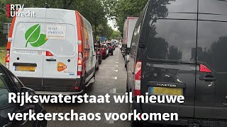 Verkeerschaos in Nieuwegein door afgesloten A2  RTV Utrecht [upl. by Suivart]