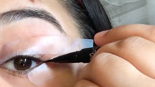 Easy way to do a quick eyeliner [upl. by Blondelle]