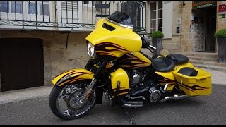 2015 Harley Davidson CVO Street Glide  essai AutoMoto [upl. by Hiamerej]