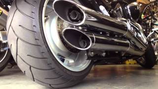 Suzuki M109R Gutted Exhaust [upl. by Kittie]