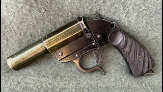 The Leuchtpistole 34 Flare Gun [upl. by Healey]