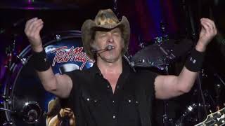 Ted Nugent  Stranglehold  live in Detroit 2008 [upl. by Adgam]