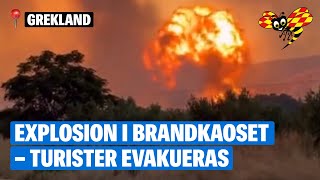 Bränderna sprider sig i Grekland – svenska turister evakueras [upl. by Notseh]