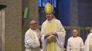 Priesterwijding van David Nas [upl. by Grinnell558]