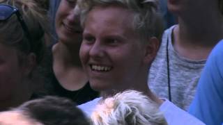 Niels Hausgaard som surprise i Standup for Skanderborg på Smukfest 2015 [upl. by Nannoc]