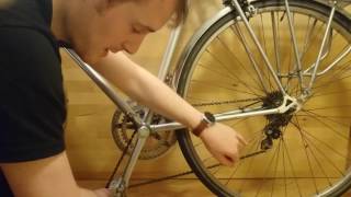 Rehook Demo  Get Your Chain Back on Your Bike in 3 Seconds [upl. by Aihsenod835]