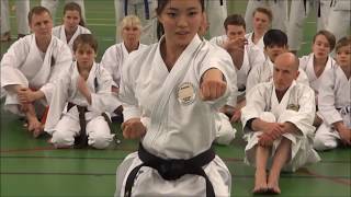 World Champion RIKA USAMI Teaching Kata KOSOKUN SHO [upl. by Chery]