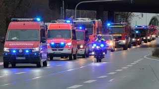 GROẞEINSATZ in OBERHAUSEN  DEICH droht zu BRECHEN  VIELE Einsatzfahrten der Feuerwehr amp Mehr [upl. by Skiba]