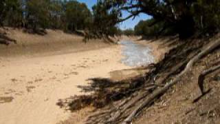 Darling River flows at lastAVI [upl. by Kacy]