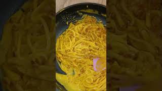 🍝 Pâtes Carbonara Traditionnelles recettefacile recetterapide food cooking recipes [upl. by Kaasi]