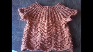 Tuto tricot  tricoter une brassière bébé au point de vagues [upl. by Arreik285]