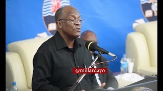 Wanasema sijui Kiingereza sasa niliandikaje hizo thesisRais Magufuli [upl. by Nylemaj]