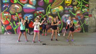 Zumba® for Kids mit Anke quotPapiquot von Jennifer Lopez [upl. by Just]