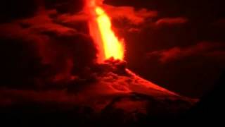 Así fue la erupción del volcán en Chile [upl. by Hagile475]