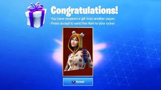 NUEVA SKIN ONESIE GRATIS EN FORTNITE Como Conseguir Skin Onesie en Fortnite [upl. by Nahtanod]