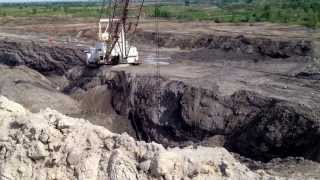 Coal Dragline in Estevan Saskatchewan [upl. by Nuahsyt910]