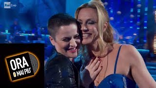 Annalisa Minetti e Silvia Salemi cantano quotAlmeno tu nelluniversoquot  Ora o mai più 23022019 [upl. by Tobie]